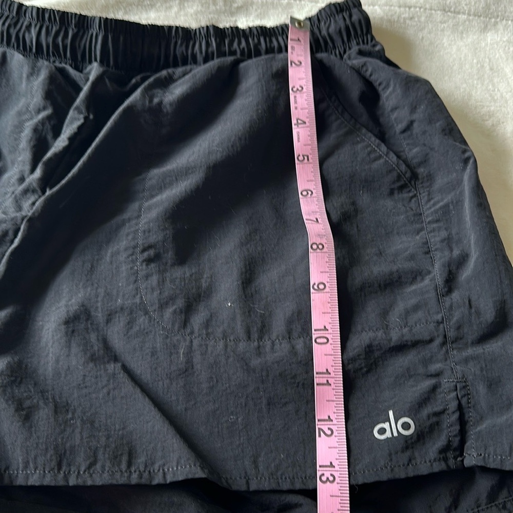ALO Black Shorts size M